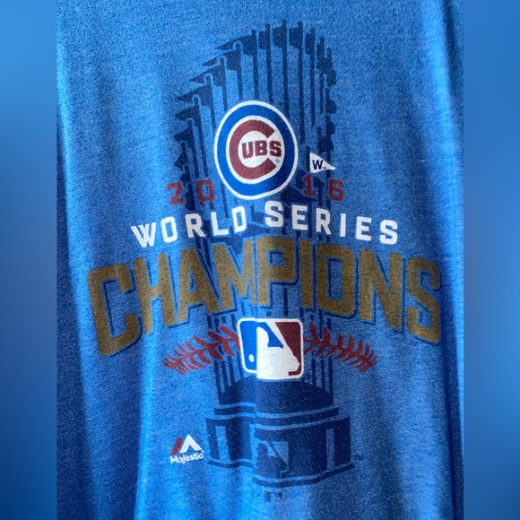 Chicago Cubs 2016 World Series Champions Long Sleeve Shirt, Size: Large - Picture 4 of 4